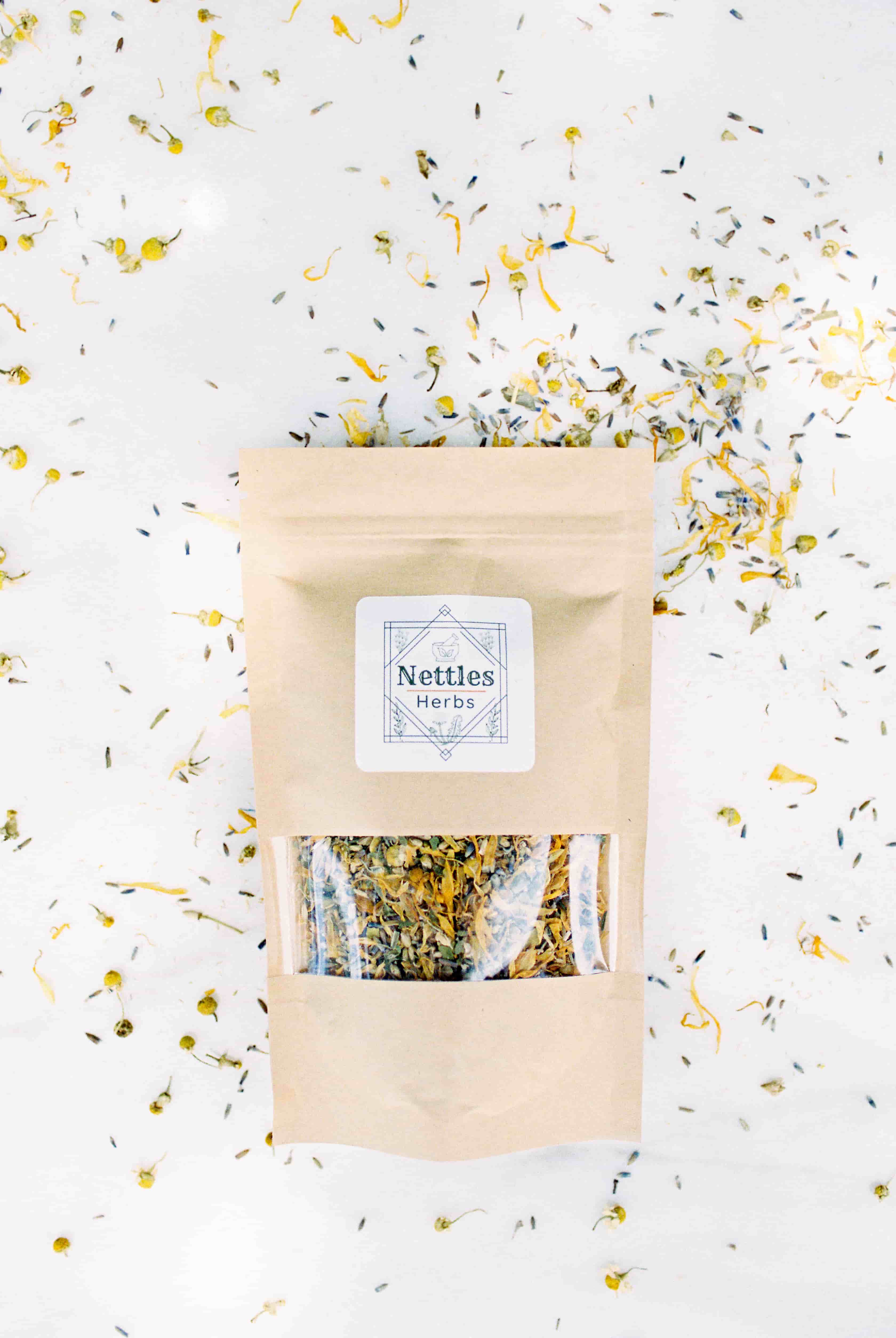 Soothing Relief is a blend of organic herbs that provide anti-inflammatory, vulnerary and antimicrobial properties. Made using organic yarrow, organic marshmallow leaf, organic lavender, organic chamomile, organic calendula, and sea salt